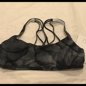 Lululemon NWT Free to Be Zen Bra-size 10